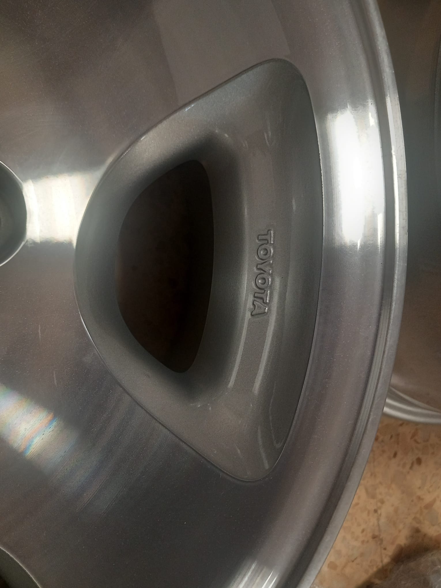 Toyota (OEM) HDJ 80 (24V) · 16x8.0 6x139.7 ET0 · x4 · Foto 6