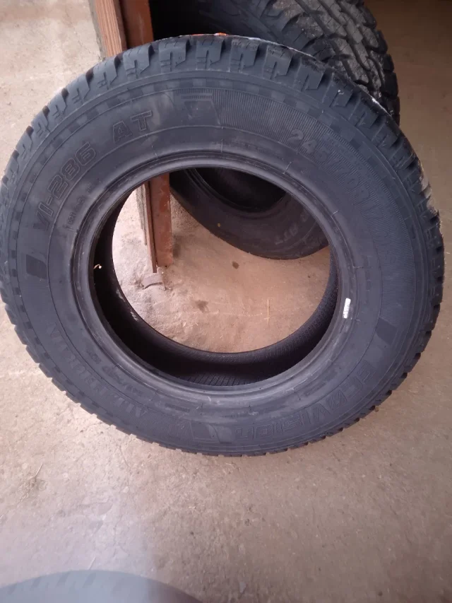 Ovation Ecovision VI-286 A/T · 245/70 R17 · x1 · Foto 2