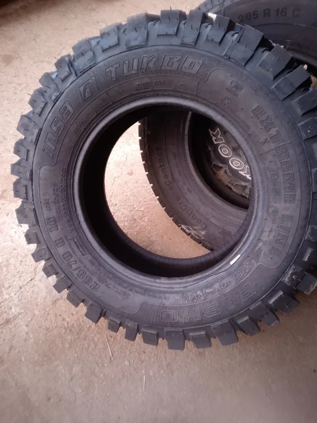 Insa Turbo Risko MT · 235/70 R16 · x1 · Foto 2