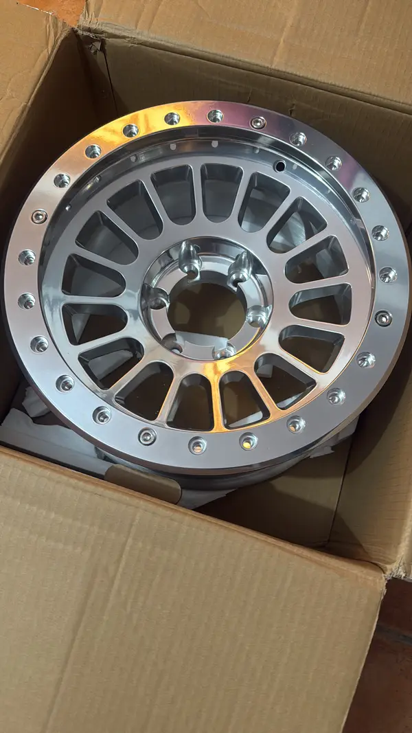 Work Wheels Multiradio · 17x8.5 6x139.7 ET-40 · x4