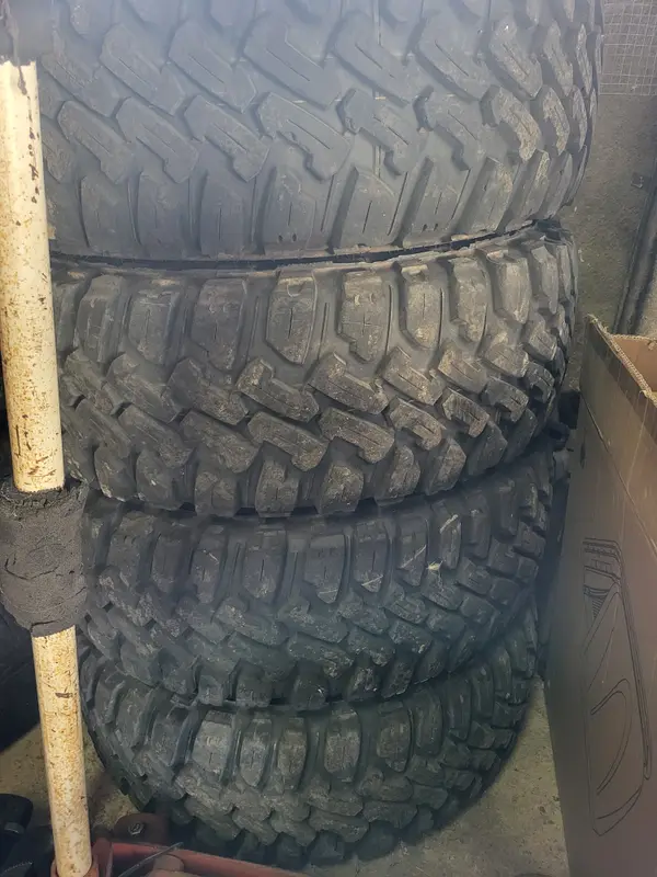 Nissan (OEM) · 15x7.5 6x139.7 ET25 · Nankang 32x11.5 R15 · x4 · Foto 4
