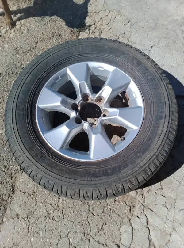 Toyota (OEM) Land Cruiser · 17x7.5 6x139.7 ET30 · x1