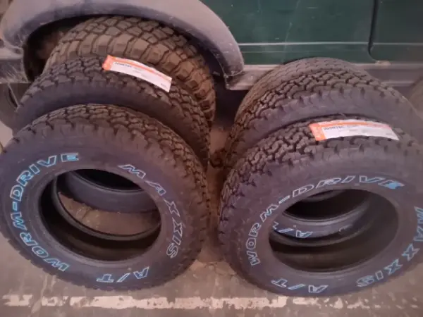 Maxxis Worm-Drive A/T 980-E · 205R16C · x4