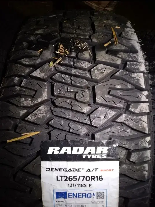 Radar Renegade A/T Sport · 265/70 R16 · x1