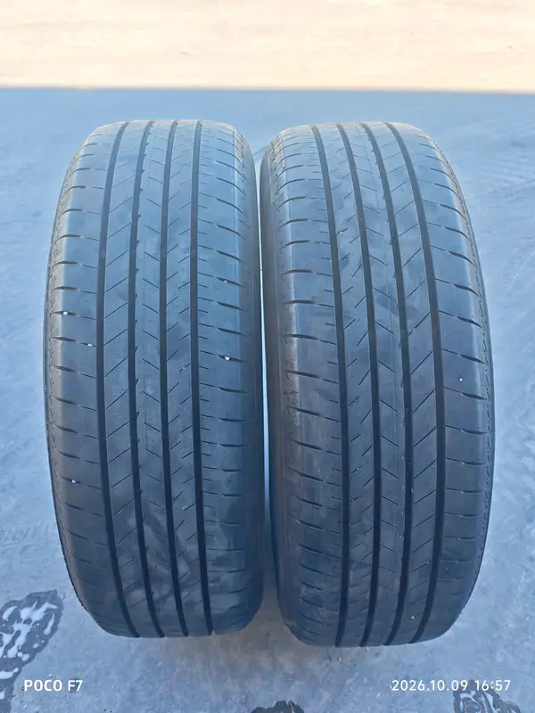 Bridgestone Alenza 001 · 225/60 R18 · x2 · Foto 2