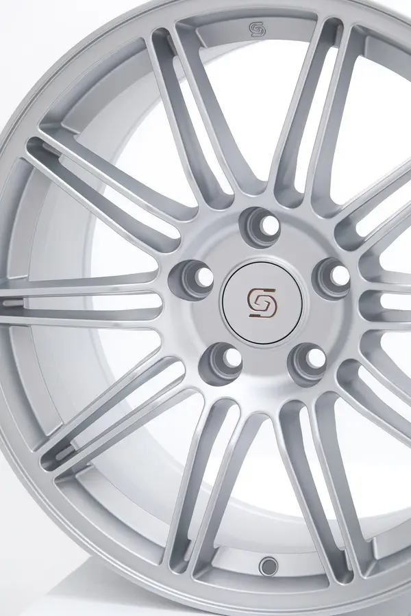 Samorai Victoria Hyper Silver · 18x9.0 5x120 ET35 · x4 · Foto 5