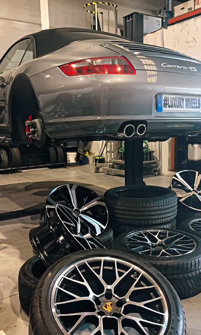 Luxury Wheels · Foto 1