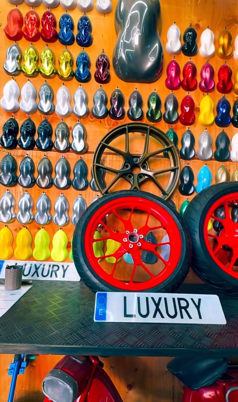 Luxury Wheels · Foto 2